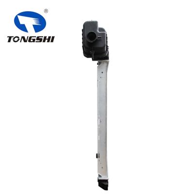 适用于SPRINER 2500 BASE L5 2.7L 03-06 MT散热器 OEM : 9015003500