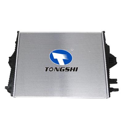适用于奥迪途锐 10-/Q7 3.0T 12-/保时捷 卡宴 10- MT散热器 OEM : 7P0.121.253 A