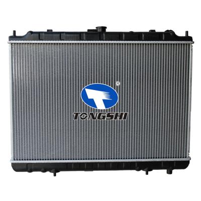 适用于尼桑U30-VQ散热器